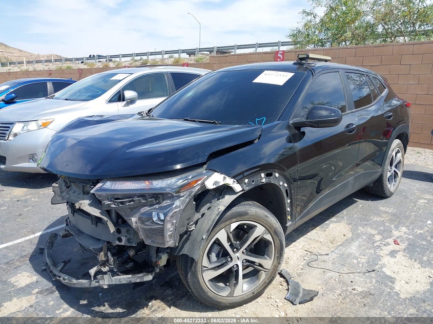 2024 Chevrolet Trax VIN KL77LGE23RC174209 IAAI salvage auction — RIGHT FRONT, Salvage Title, sold $2,050 on 2026-07-22 (photo 2)