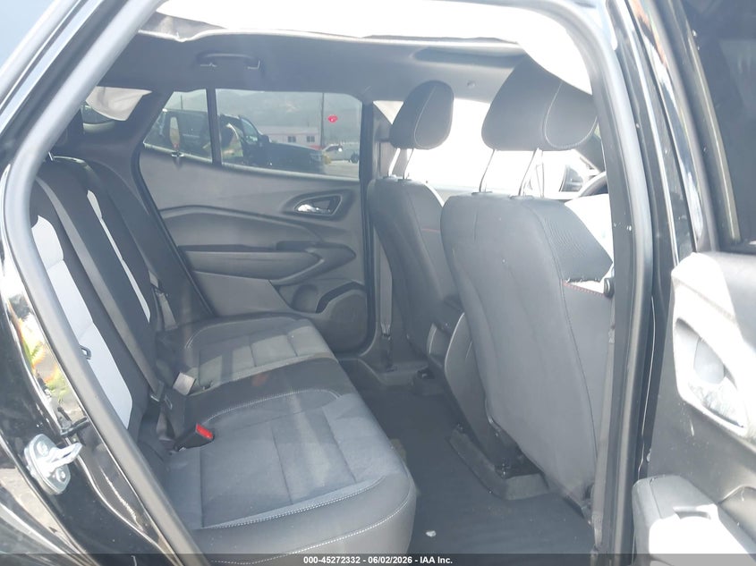 2024 Chevrolet Trax VIN KL77LGE23RC174209 IAAI salvage auction — RIGHT FRONT, Salvage Title, sold $2,050 on 2026-07-22 (photo 8)