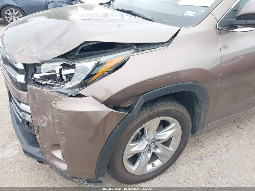 2018 Toyota Highlander VIN 5TDYZRFH0JS275232 IAAI salvage auction — FRONT END, Salvage Title, sold $8,250 on 2026-07-20 (photo 6)