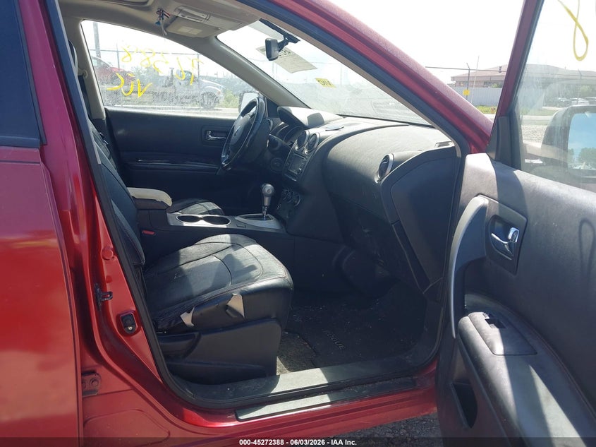 2012 Nissan Rogue VIN JN8AS5MT8CW284385 IAAI salvage auction — ENGINE BURN, Salvage Title, sold $50 on 2026-07-16 (photo 5)