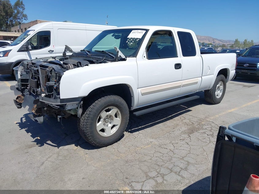 2006 Chevrolet Silverado 1500 VIN 1GCEK19B66Z243424 IAAI salvage auction — FRONT END, Salvage (California), sold $1,200 on 2026-07-10 (photo 2)