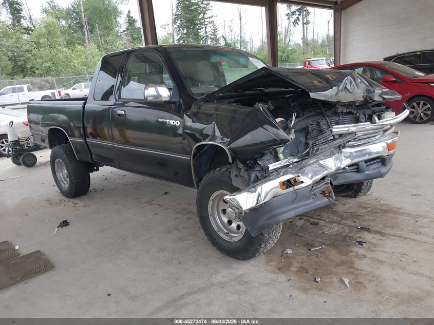 1997 Toyota T100 VIN JT4UN22D5V0035641 IAAI salvage auction — FRONT END, Bill Of Sale (Washington), sold $925 on 2026-07-22 (photo 1)