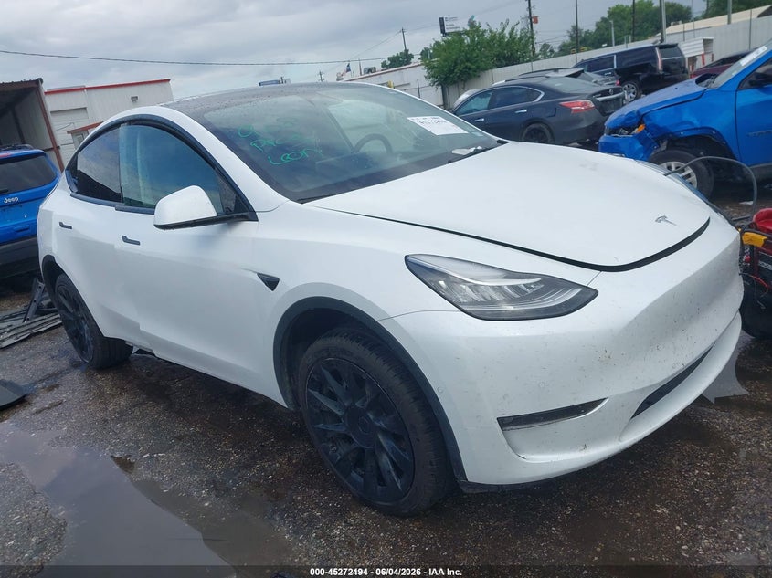 2021 Tesla Model y VIN 5YJYGDEEXMF306236 IAAI salvage auction — UNDERCARRIAGE, Original (Texas), sold $7,300 on 2026-07-30 (photo 1)