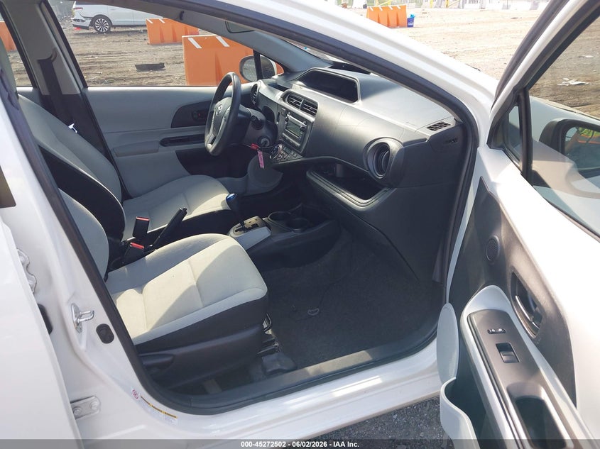 2014 Toyota Prius c VIN JTDKDTB31E1080304 IAAI salvage auction — REAR END, Salvage Title, sold $1,500 on 2026-07-16 (photo 5)