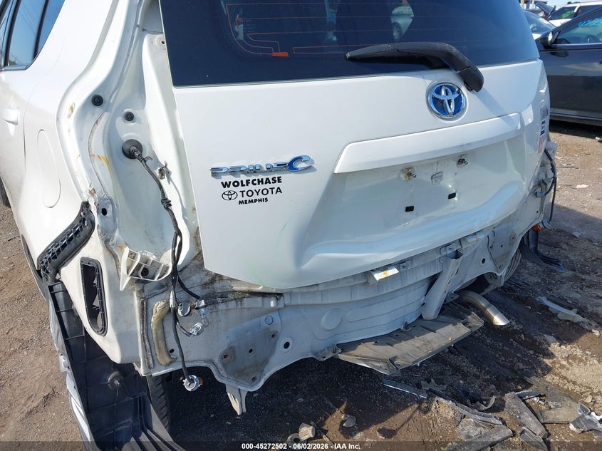 2014 Toyota Prius c VIN JTDKDTB31E1080304 IAAI salvage auction — REAR END, Salvage Title, sold $1,500 on 2026-07-16 (photo 6)
