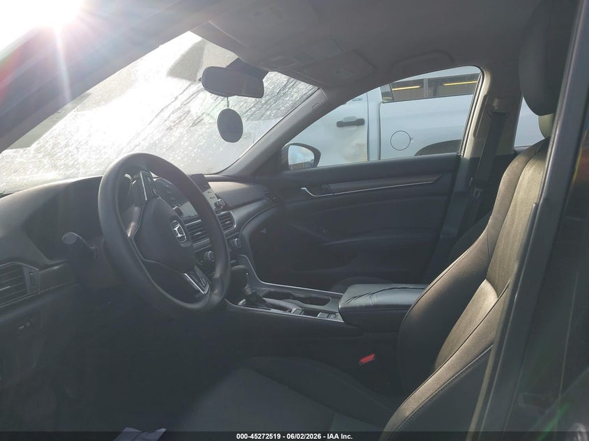 2018 Honda Accord VIN 1HGCV1F18JA043308 IAAI salvage auction — RIGHT FRONT, Salvage Title, sold $3,750 on 2026-07-10 (photo 5)