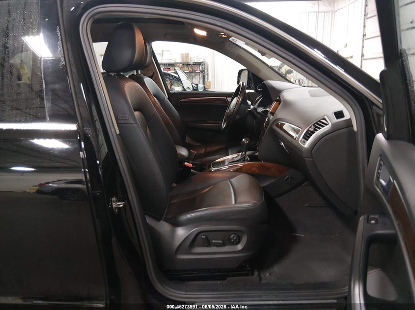 2012 Audi Q5 VIN WA1DKAFPXCA063959 IAAI salvage auction — LEFT FRONT, Salvage Title, sold $900 on 2026-07-07 (photo 5)