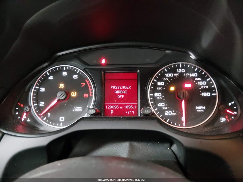 2012 Audi Q5 VIN WA1DKAFPXCA063959 IAAI salvage auction — LEFT FRONT, Salvage Title, sold $900 on 2026-07-07 (photo 7)