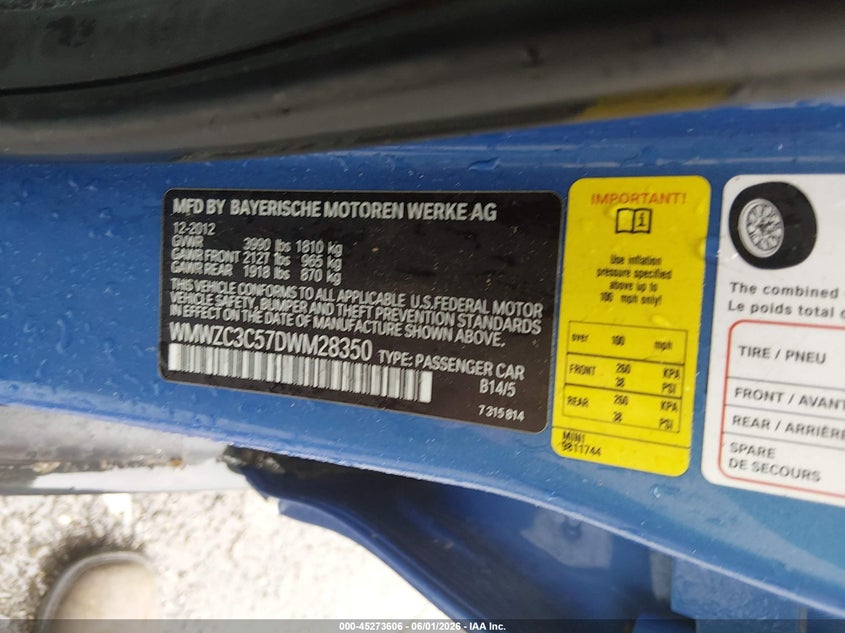2013 Mini Countryman VIN WMWZC3C57DWM28350 IAAI salvage auction — NORMAL WEAR, Salvage (Texas), sold $325 on 2026-08-20 (photo 9)