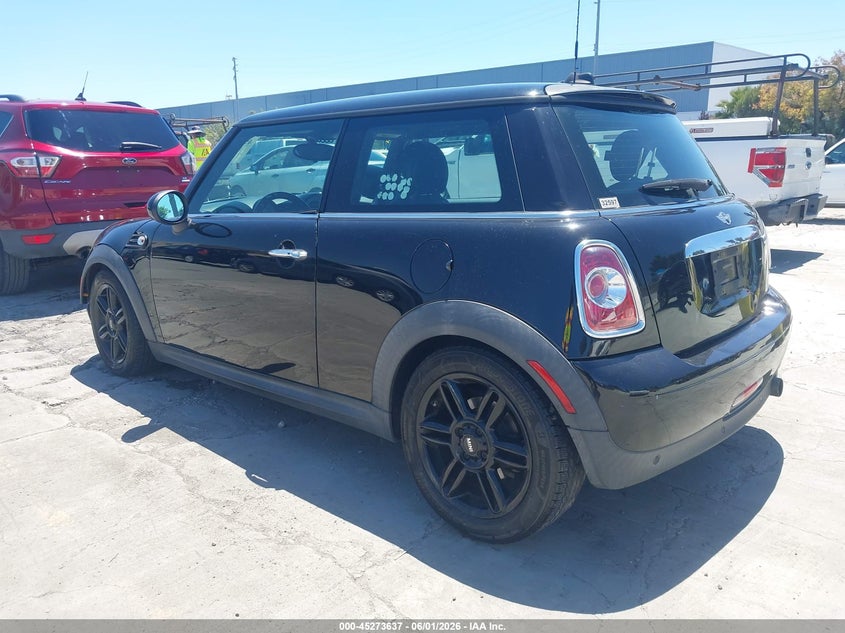 2012 Mini Cooper VIN WMWSU3C58CT539889 IAAI salvage auction — NORMAL WEAR, Salvage Title - Dealer (California), sold $375 on 2026-07-06 (photo 3)