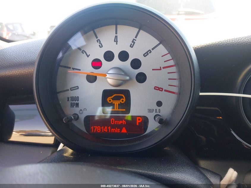 2012 Mini Cooper VIN WMWSU3C58CT539889 IAAI salvage auction — NORMAL WEAR, Salvage Title - Dealer (California), sold $375 on 2026-07-06 (photo 7)