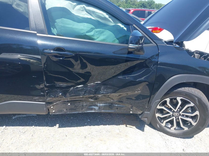 2024 Toyota Corolla cross VIN 7MUFBABG0RV030782 IAAI salvage auction — SIDE, Wait Title, sold $9,950 on 2026-08-23 (photo 6)