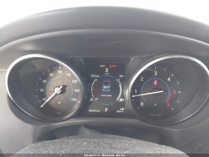 2017 Jaguar F-pace VIN SADCK2BN2HA099166 IAAI salvage auction — NORMAL WEAR, Salvage Title, sold $4,300 on 2026-09-11 (photo 7)