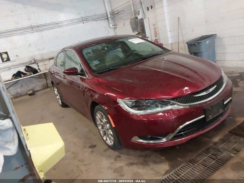 2015 Chrysler 200 VIN 1C3CCCEG9FN592994 IAAI salvage auction — RIGHT FRONT, Salvage Title, sold $50 on 2026-07-29 (photo 1)