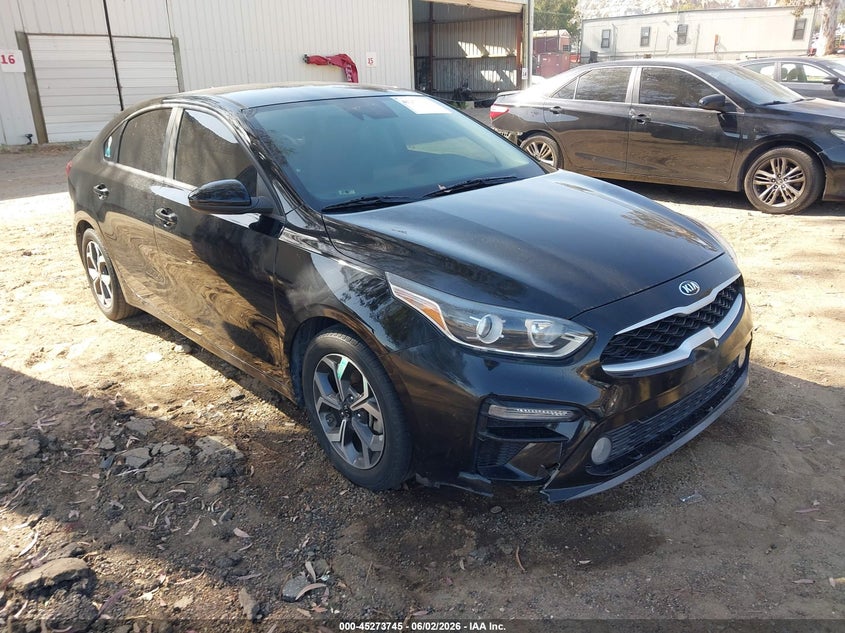 2019 Kia Forte VIN 3KPF24AD8KE077805 IAAI salvage auction — SIDE, Salvage Title, sold $1,950 on 2026-07-23 (photo 1)
