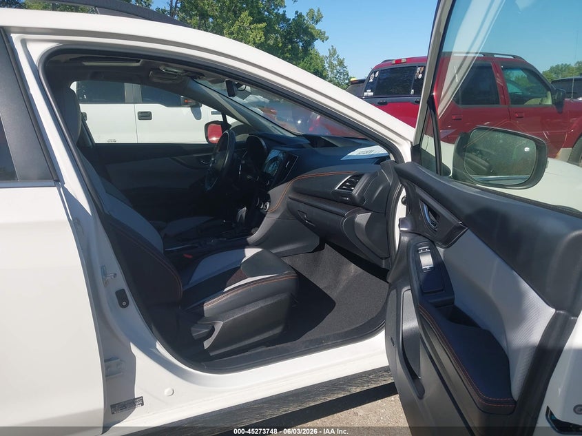 2022 Subaru Xv VIN JF2GTHNC8NH258445 IAAI salvage auction — WATER/FLOOD, Salvage Title, sold $6,975 on 2026-07-14 (photo 5)