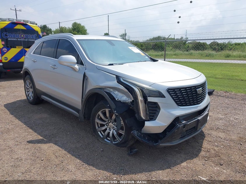 2019 Cadillac Xt4 VIN 1GYFZCR46KF228182 IAAI salvage auction — RIGHT FRONT, Salvage Title, sold $2,250 on 2026-08-01 (photo 1)