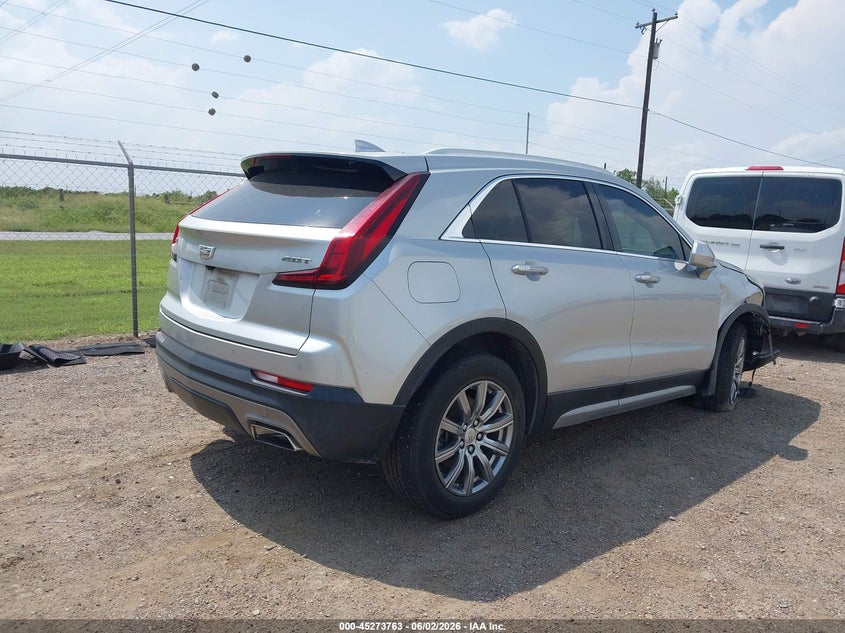 2019 Cadillac Xt4 VIN 1GYFZCR46KF228182 IAAI salvage auction — RIGHT FRONT, Salvage Title, sold $2,250 on 2026-08-01 (photo 4)