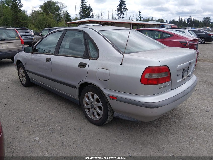 2000 Volvo S40 VIN YV1VS2557YF541341 IAAI salvage auction — MECHANICAL, Clear (Washington), sold $250 on 2026-07-08 (photo 3)