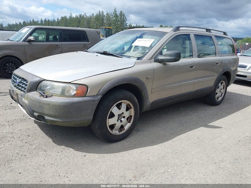 2001 Volvo V70 VIN YV1SZ58DX11008325 IAAI salvage auction — FRONT END, Clear (Washington), sold $300 on 2026-07-08 (photo 2)