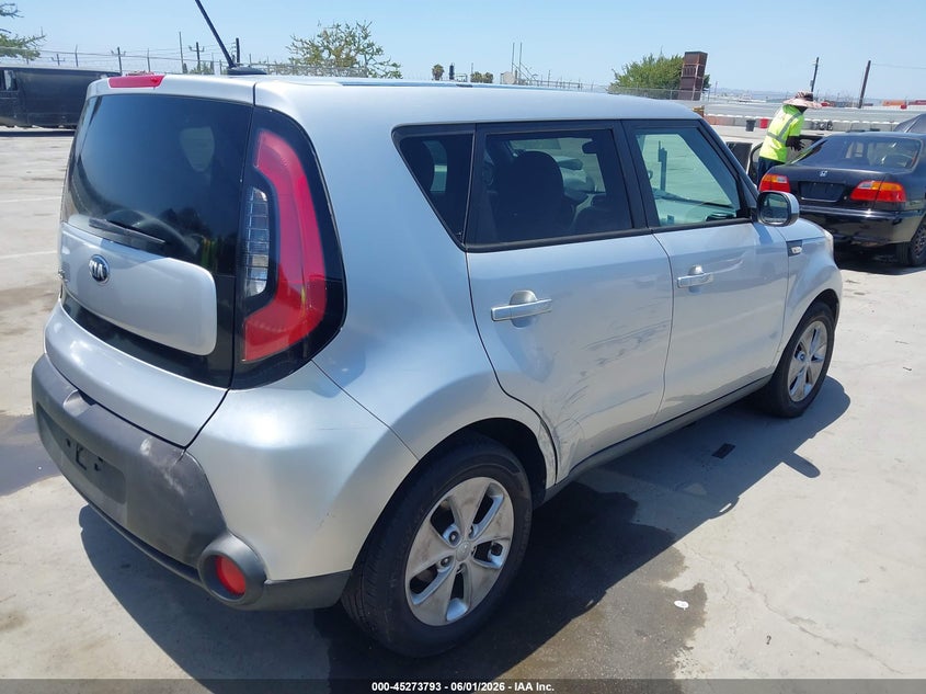 2014 Kia Soul VIN KNDJN2A24E7702211 IAAI salvage auction — NORMAL WEAR, Salvage Title, sold $725 on 2026-07-22 (photo 4)
