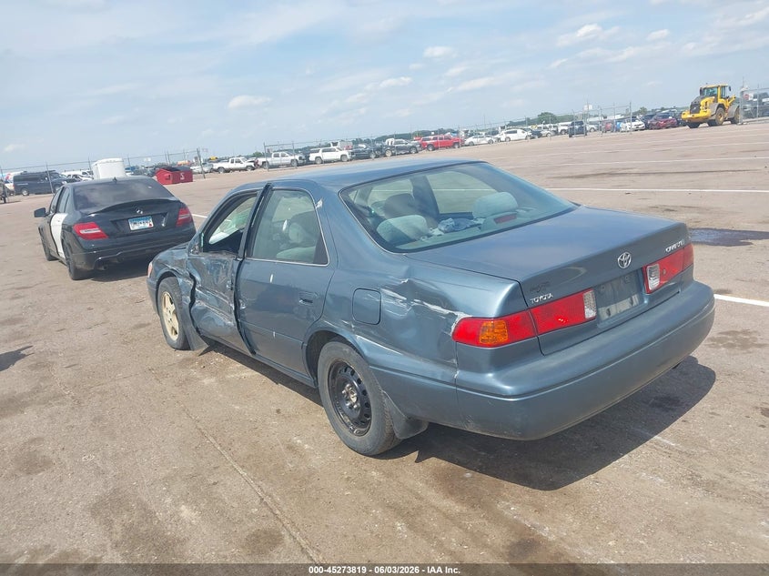 2001 Toyota Camry VIN JT2BG22K410598487 IAAI salvage auction — SIDE, Regular (South Dakota), sold $400 on 2026-07-14 (photo 3)