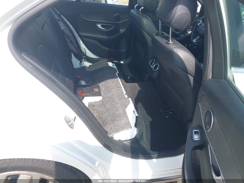 2017 Mercedes-benz C-klasse VIN WDDWF4JB9HR222050 IAAI salvage auction — REAR END, Salvage Title, sold $3,200 on 2026-07-22 (photo 8)