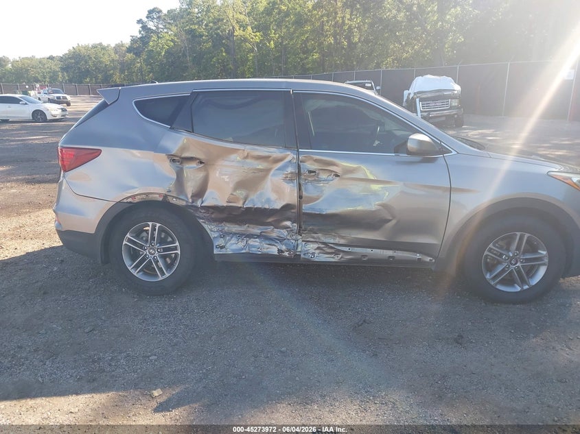 2018 Hyundai Santa fe VIN 5NMZT3LB9JH094300 IAAI salvage auction — SIDE, Salvage Title, sold $2,300 on 2026-08-28 (photo 6)