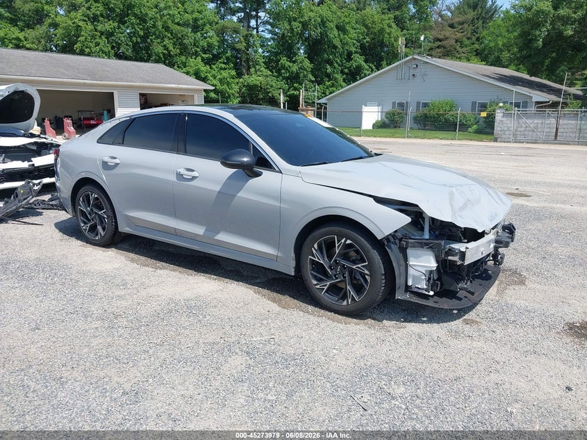 2025 Kia K5 VIN KNAG64J71S5328157 IAAI salvage auction — FRONT END, Salvage Title, sold $10,200 on 2026-07-20 (photo 1)