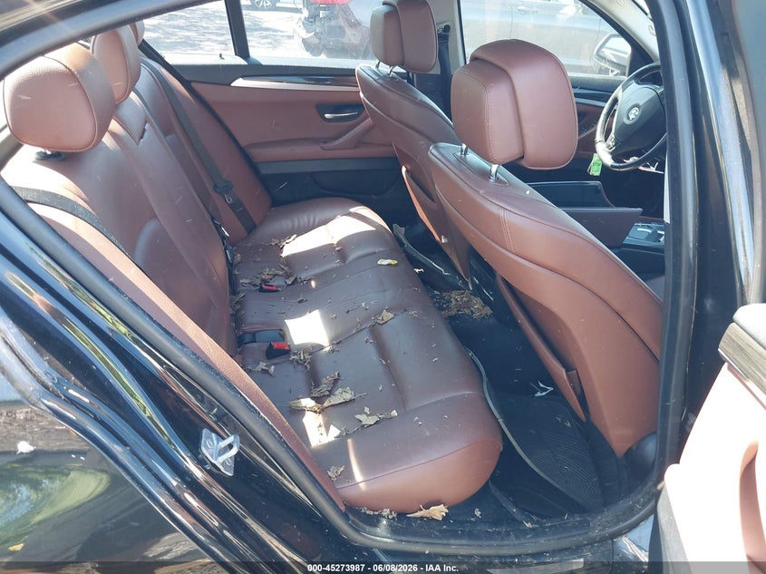 2013 BMW 5er VIN WBAXH5C58DD109409 IAAI salvage auction — WATER/FLOOD, Salvage Title, sold $425 on 2026-07-07 (photo 8)