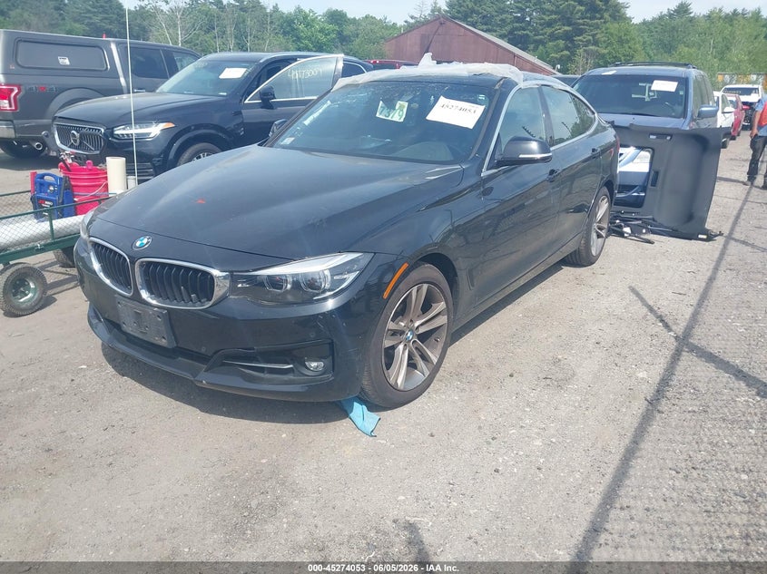 2018 BMW 3er VIN WBA8Z9C5XJG827689 IAAI salvage auction — ROOF, Salvage Title, sold $4,250 on 2026-07-17 (photo 2)