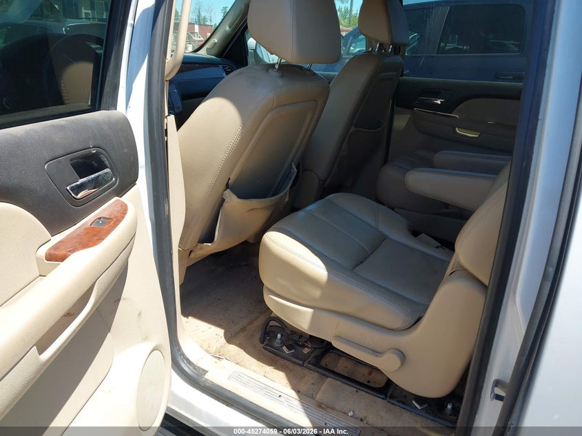 2007 Chevrolet VIN 3GNGK26K17G262149 IAAI salvage auction — FRONT END, Clear (Virginia), sold $1,100 on 2026-07-06 (photo 8)
