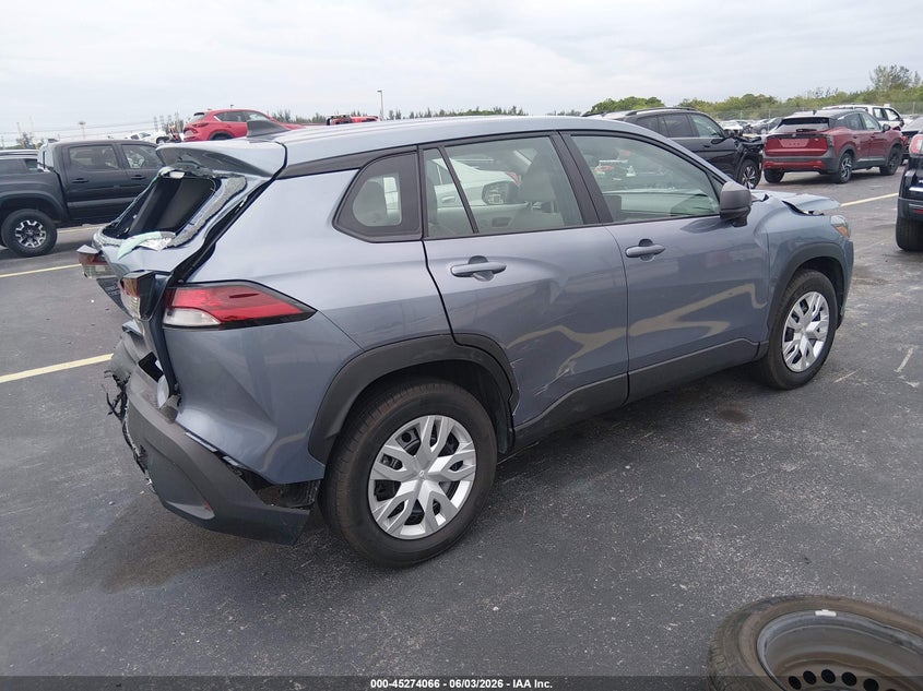 2026 Toyota Corolla cross VIN 7MUAAAAG7TV165957 IAAI salvage auction — REAR END, Salvage Title, sold $5,400 on 2026-07-09 (photo 4)