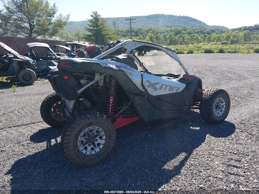 2025 Can-am/ brp Maverick VIN 3JBVWAV40SE000230 IAAI salvage auction — LEFT FRONT, Salvage (Pennsylvania), sold $16,500 on 2026-08-20 (photo 4)