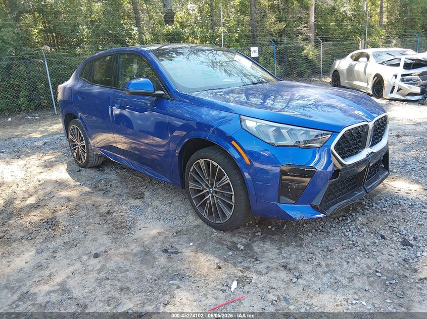 2025 BMW X2 VIN WBX63GM03S5067916 IAAI salvage auction — LEFT FRONT, Salvage Title, sold $19,550 on 2026-09-08 (photo 1)