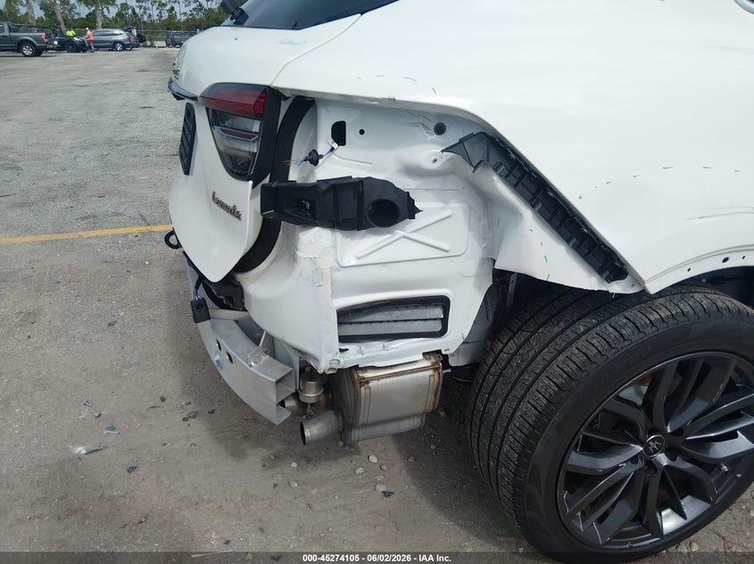 2024 Maserati Levante VIN ZN661XUM5RX444443 IAAI salvage auction — LEFT & RIGHT, Salvage Title, sold $24,000 on 2026-07-06 (photo 6)