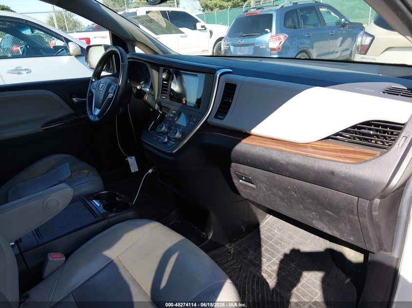 2015 Toyota Sienna VIN 5TDYK3DC4FS571080 IAAI salvage auction — NORMAL WEAR, Original (Kentucky), sold $2,500 on 2026-07-27 (photo 5)