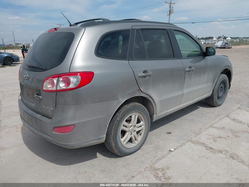 2011 Hyundai Santa fe VIN 5XYZG3AB4BG024397 IAAI salvage auction — NORMAL WEAR, Clear (Texas), sold $675 on 2026-07-30 (photo 4)