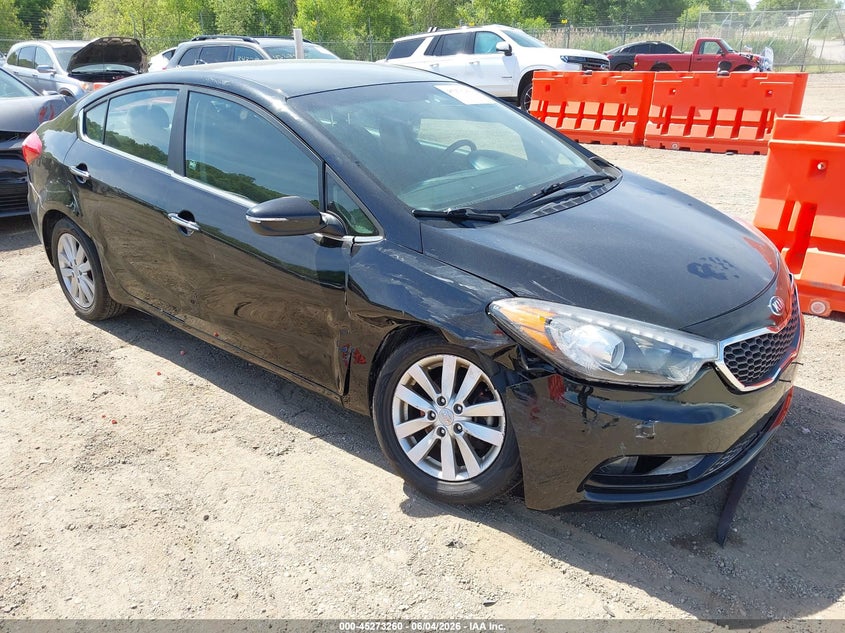 2014 Kia Forte VIN KNAFX4A88E5206272 IAAI salvage auction — LEFT SIDE, Salvage Title, sold $625 on 2026-07-29 (photo 1)