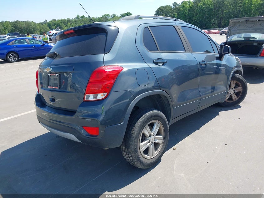 2021 Chevrolet Trax VIN KL7CJPSBXMB328986 IAAI salvage auction — LEFT FRONT, Salvage Title, sold $2,125 on 2026-07-08 (photo 4)