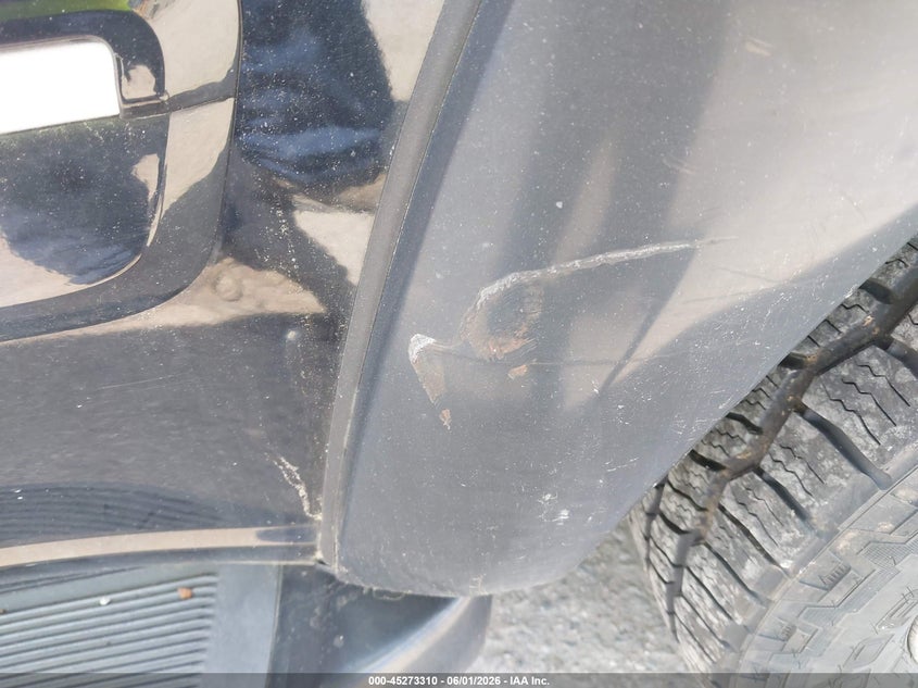 2005 Toyota Sequoia VIN 5TDBT48A65S251095 IAAI salvage auction — NORMAL WEAR, Original (Maine), sold $850 on 2026-07-13 (photo 6)
