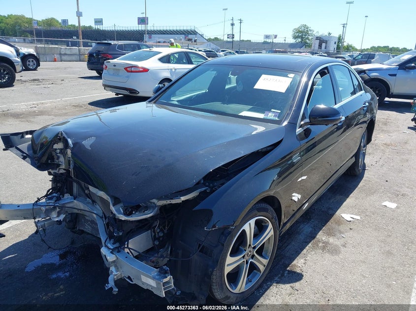 2019 Mercedes-benz E-klasse VIN WDDZF4KB4KA506638 IAAI salvage auction — FRONT END, Salvage Title, sold $5,775 on 2026-07-20 (photo 2)