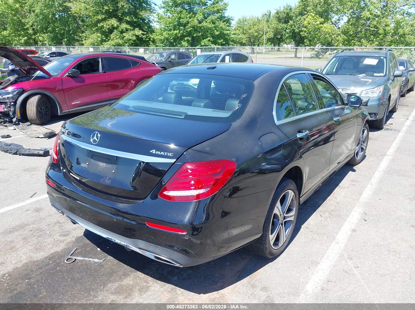2019 Mercedes-benz E-klasse VIN WDDZF4KB4KA506638 IAAI salvage auction — FRONT END, Salvage Title, sold $5,775 on 2026-07-20 (photo 4)