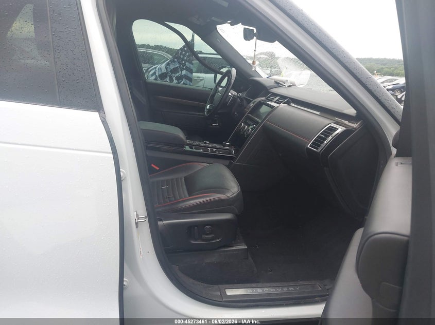 2018 Land rover Discovery VIN SALRT2RV1JA052671 IAAI salvage auction — STORM DAMAGE, Salvage Title, sold $5,900 on 2026-09-08 (photo 5)