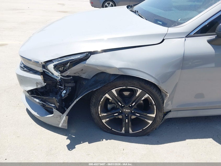 2023 Kia K5 VIN 5XXG64J21PG167688 IAAI salvage auction — LEFT FRONT, Salvage Title, sold $4,400 on 2026-07-22 (photo 6)