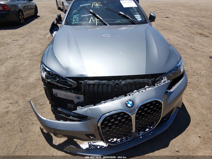 2024 BMW 4er VIN WBA23AT00RCR69307 IAAI salvage auction — FRONT END, Salvage Title, sold $10,400 on 2026-07-31 (photo 6)