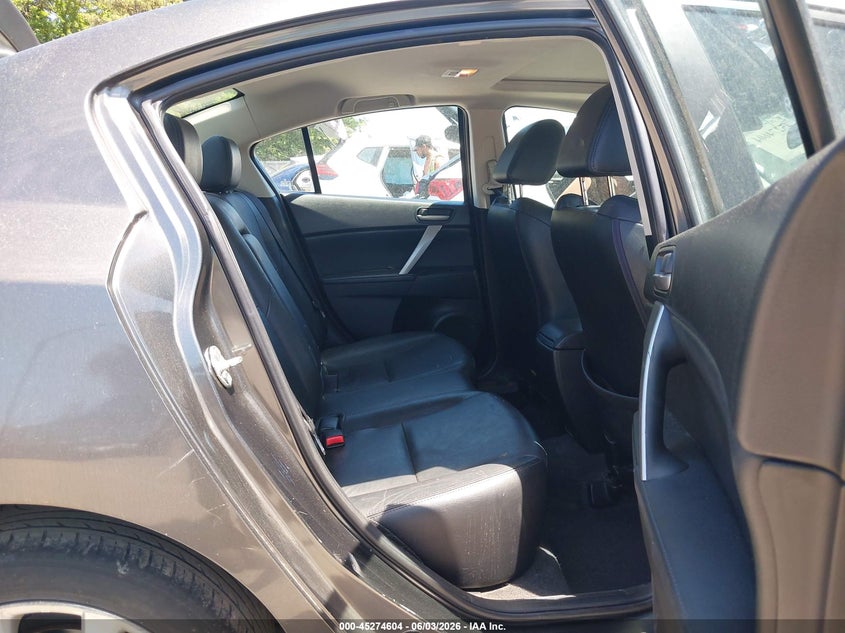 2011 Mazda 3 VIN JM1BL1W66B1377091 IAAI salvage auction — FRONT END, Mv-907A (New York), sold $425 on 2026-07-07 (photo 8)