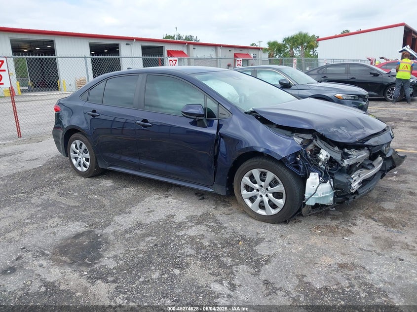 2022 Toyota Corolla VIN 5YFEPMAE7NP377070 IAAI salvage auction — FRONT END, Salvage Title, sold $3,150 on 2026-07-29 (photo 1)