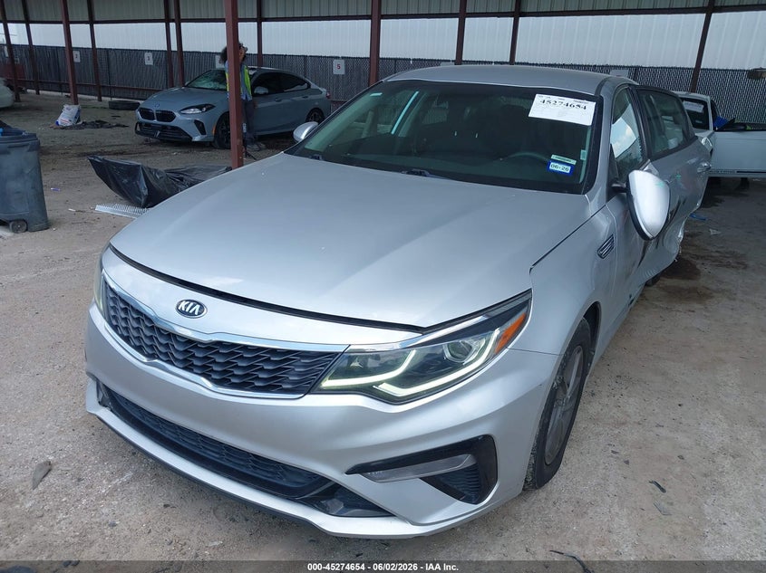 2020 Kia Optima VIN 5XXGT4L30LG432044 IAAI salvage auction — SIDE, Salvage Title, sold $2,400 on 2026-07-10 (photo 2)