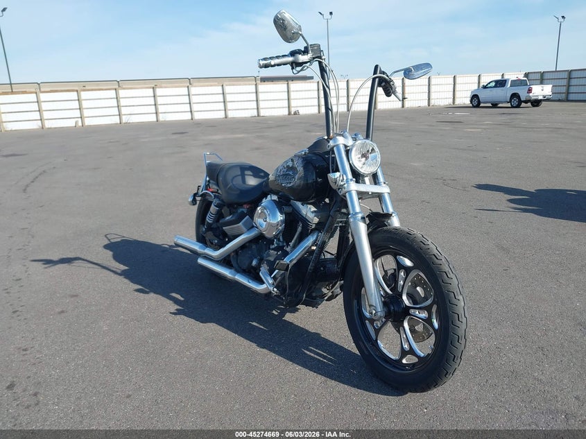 2010 Harley-davidson Fxdb VIN 1HD1GX417AC331149 IAAI salvage auction — SIDE, Salvage (Minnesota), sold $1,000 on 2026-09-03 (photo 1)